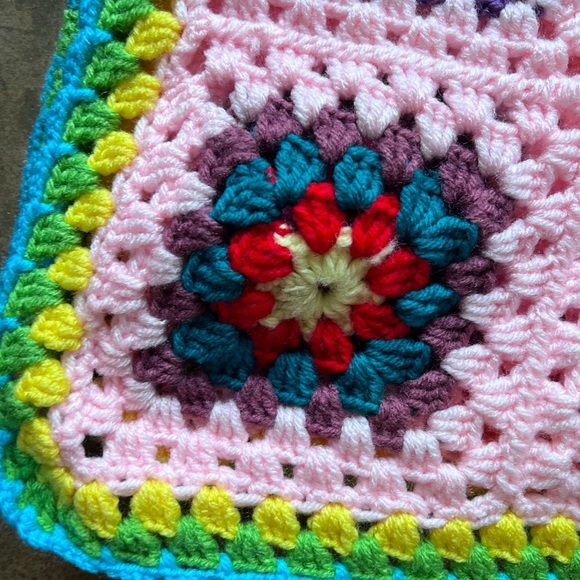 Large Granny Square Crochet Blanket Knit Quilt Handmade Boho 75 X 92 - Picture 9 of 14